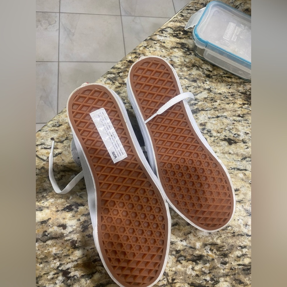 Never worn vans